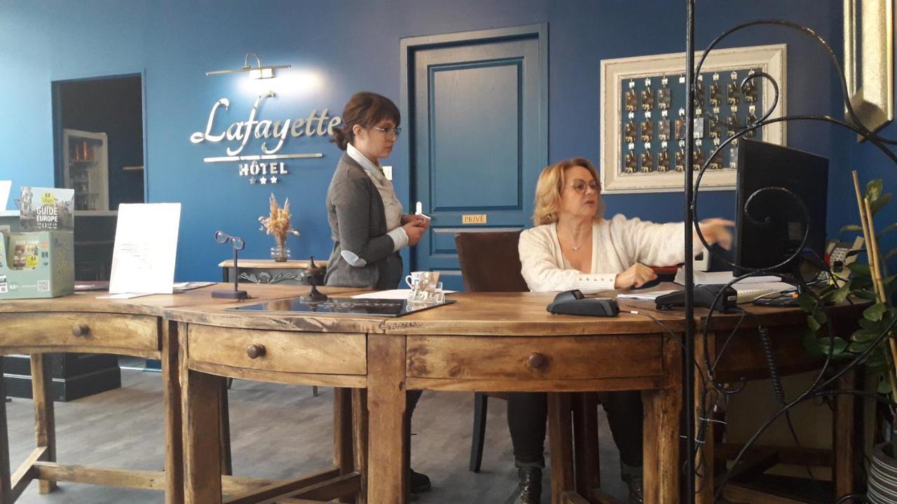 Logis Hotel Lafayette Rochefort France エクステリア 写真