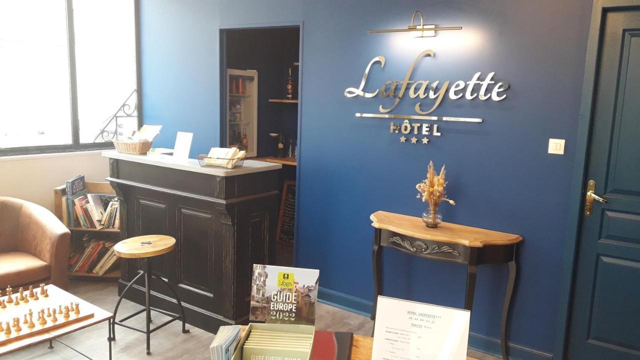 Logis Hotel Lafayette Rochefort France エクステリア 写真